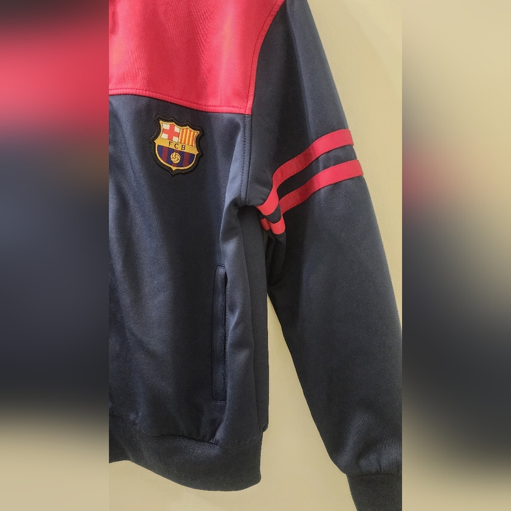 FC Barcelona Red‎ and Blue Athletic Jacket with Embroidered Crest - Picture 6 of 7